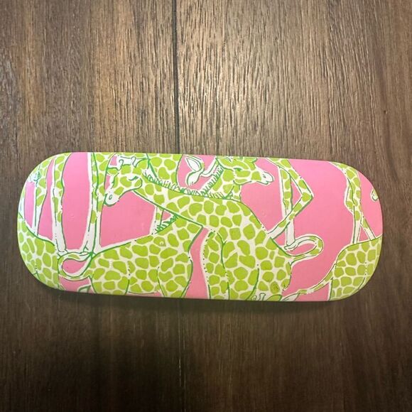 Lilly Pulitzer Giraffe Glasses Case - Picture 2 of 3
